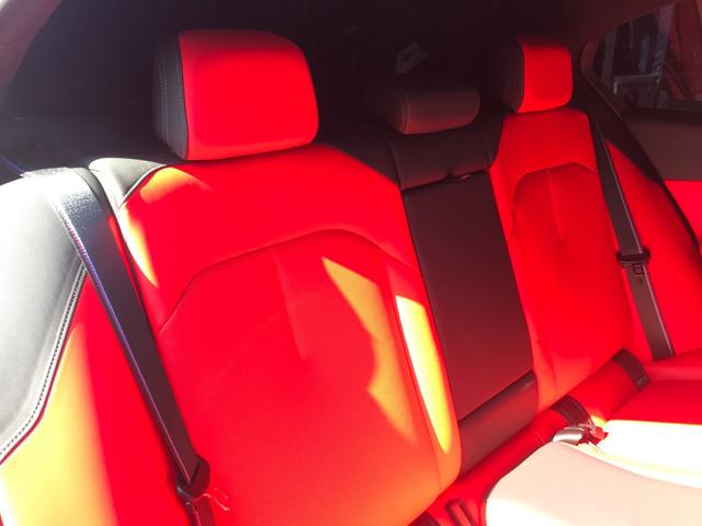 M5 M5 1オーナー MレーストラックPKG Mカーボンセラミックブレーキ Mドライバーズパッケージ B&Wサウンドシステム カーボンインテリアトリム ベンチレーションシート 20/21インチAW(46枚目)