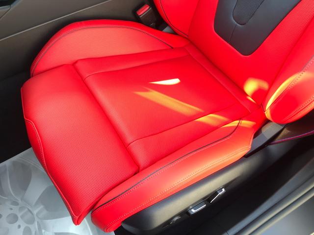 M5 M5 1オーナー MレーストラックPKG Mカーボンセラミックブレーキ Mドライバーズパッケージ B&Wサウンドシステム カーボンインテリアトリム ベンチレーションシート 20/21インチAW(49枚目)