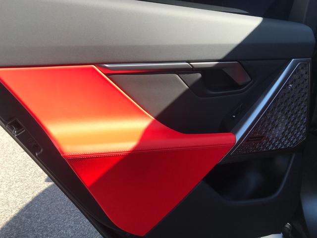 M5 M5 1オーナー MレーストラックPKG Mカーボンセラミックブレーキ Mドライバーズパッケージ B&Wサウンドシステム カーボンインテリアトリム ベンチレーションシート 20/21インチAW(54枚目)