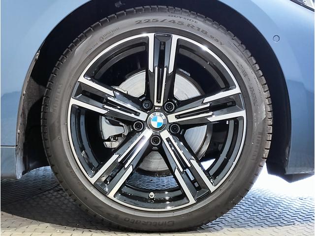 4シリーズ 420iカブリオレ Mスポーツ 後期モデル コンフォートPKG アイボリーレザーシート ベンチレーションシート&シートヒーター ハンドルヒーター エアカラー ヘッドアップディスプレイ LEDヘッドライト 18インチAW(14枚目)