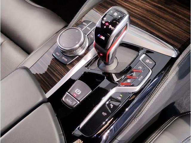 M5 M5 Mカーボンセラミックブレーキ ブラックレザーシート LEDヘッドライト アクティブクルーズコントロール 衝突軽減ブレーキ バックカメラ 全周囲カメラ 20インチAW コンフォートパッケージ(51枚目)