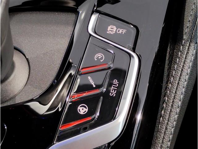 M5 M5 Mカーボンセラミックブレーキ ブラックレザーシート LEDヘッドライト アクティブクルーズコントロール 衝突軽減ブレーキ バックカメラ 全周囲カメラ 20インチAW コンフォートパッケージ(52枚目)