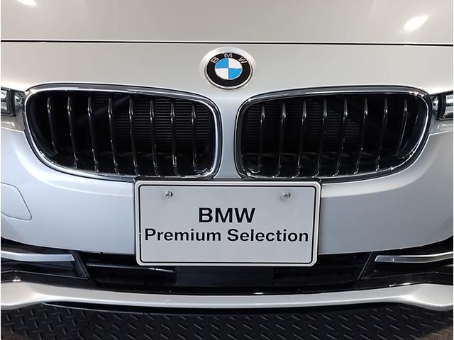 【ＢＭＷアロイホイル】軽量かつ強度に拘ったアロイホイル。走行性能ポテンシャルを引き出す設計。車の足元を引き締めてくれる大きなポイントはアロイホイルです。