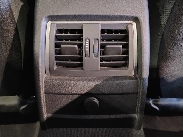 当店では入庫段階で厳正な車両チェックを実施しております。【第３者機関ＡＩＳによる（財）日本自動車査定協会基準に基づく査定検査実施正規ディーラーならではの高品質中古車】で御座いますのでご安心下さいませ。