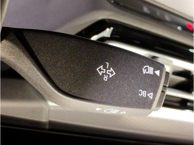 【キドニーグリル】ＢＭＷは約９０年もの間、ほぼ全ての車両にひと目でＢＭＷだと分かるこの特徴的なフロントグリルが備えられ、デザイン・アイコンとして親しまれてきました。