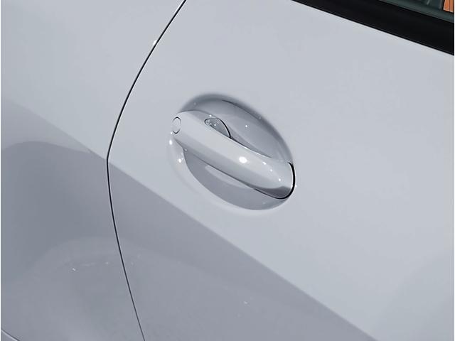 M4 M4カブリオレ コンペティション M xDrive 1オーナー ベンチレーションシート キャラミオレンジレザー パーキングアシストプラス トップビューカメラ ヘッドアップディスプレイ ハーマンカードンサウンドシステム パドルシフト(26枚目)