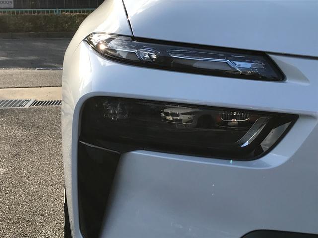 Ｘ７ ｘＤｒｉｖｅ　４０ｄ　Ｍスポーツ　弊社デモレンタアップ　Ｍスポーツパッケージプロ　スカイラウンジパノラマＳＲ　ベンチレーションＳ　冷温カップホルダー　ドライビングアシストプロ　アイコニックグロー　純正２２ＡＷ　クリスタルフィニッシュ（20枚目）