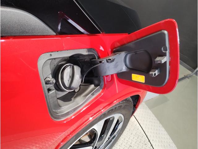 ｉ３ アトリエ　レンジ・エクステンダー装備車　認定保証　１２０Ａｈ後期モデル　ワンオーナー　インテリアデザイン　ＳＵＩＴＥ　茶レザー　シートヒーター　アクティブクルーズコントロール　純正ナビ　Ｂカメラ　ＰＤＣ　ワイヤレスチャージ　純正１９ＡＷ（31枚目）