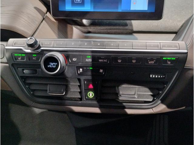 ｉ３ アトリエ　レンジ・エクステンダー装備車　認定保証　１２０Ａｈ後期モデル　ワンオーナー　インテリアデザイン　ＳＵＩＴＥ　茶レザー　シートヒーター　アクティブクルーズコントロール　純正ナビ　Ｂカメラ　ＰＤＣ　ワイヤレスチャージ　純正１９ＡＷ（51枚目）