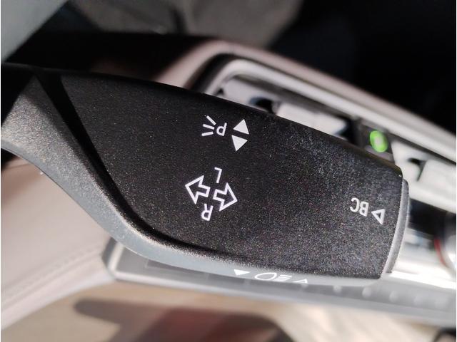 ｉ３ アトリエ　レンジ・エクステンダー装備車　認定保証　１２０Ａｈ後期モデル　ワンオーナー　インテリアデザイン　ＳＵＩＴＥ　茶レザー　シートヒーター　アクティブクルーズコントロール　純正ナビ　Ｂカメラ　ＰＤＣ　ワイヤレスチャージ　純正１９ＡＷ（62枚目）