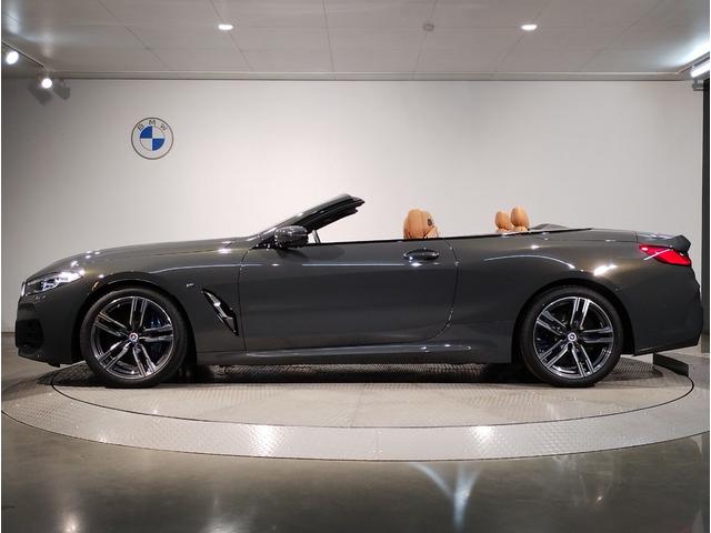 ８シリーズ ８４０ｉ　カブリオレ　エクスクルーシブ　Ｍスポーツ　後期モデル　コニャックレザーシート　全周囲カメラ　アクティブクルーズコントロール　衝突軽減ブレーキ　電動トランク　ＬＥＤヘッドライト　シートヒーター　ヘッドアップディスプレイ（10枚目）