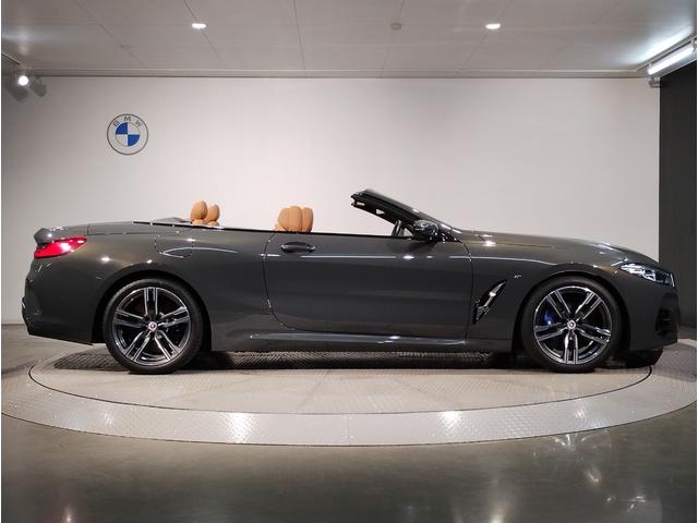 ８シリーズ ８４０ｉ　カブリオレ　エクスクルーシブ　Ｍスポーツ　後期モデル　コニャックレザーシート　全周囲カメラ　アクティブクルーズコントロール　衝突軽減ブレーキ　電動トランク　ＬＥＤヘッドライト　シートヒーター　ヘッドアップディスプレイ（11枚目）