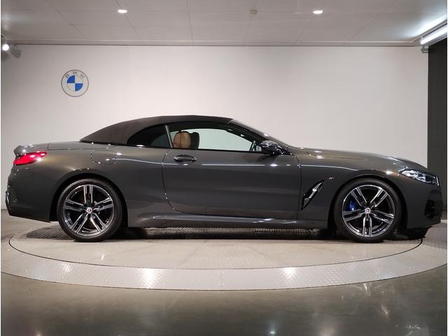 ８シリーズ ８４０ｉ　カブリオレ　エクスクルーシブ　Ｍスポーツ　後期モデル　コニャックレザーシート　全周囲カメラ　アクティブクルーズコントロール　衝突軽減ブレーキ　電動トランク　ＬＥＤヘッドライト　シートヒーター　ヘッドアップディスプレイ（20枚目）