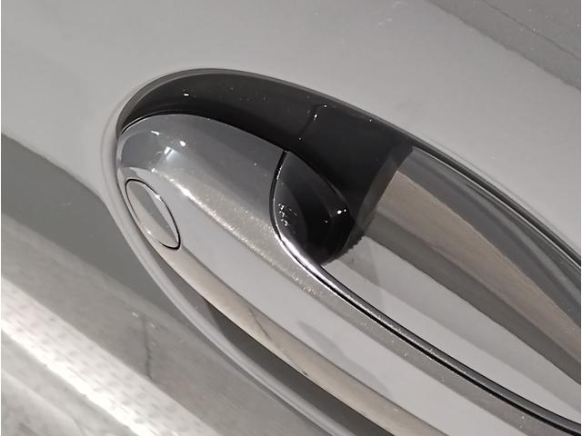 ８シリーズ ８４０ｉ　カブリオレ　エクスクルーシブ　Ｍスポーツ　後期モデル　コニャックレザーシート　全周囲カメラ　アクティブクルーズコントロール　衝突軽減ブレーキ　電動トランク　ＬＥＤヘッドライト　シートヒーター　ヘッドアップディスプレイ（23枚目）