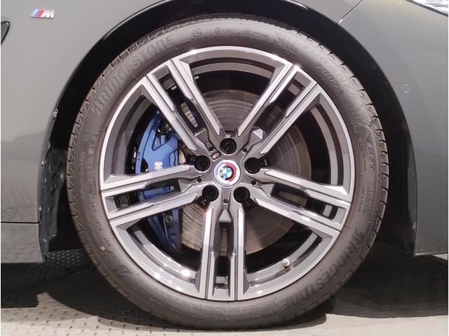 ８シリーズ ８４０ｉ　カブリオレ　エクスクルーシブ　Ｍスポーツ　後期モデル　コニャックレザーシート　全周囲カメラ　アクティブクルーズコントロール　衝突軽減ブレーキ　電動トランク　ＬＥＤヘッドライト　シートヒーター　ヘッドアップディスプレイ（30枚目）