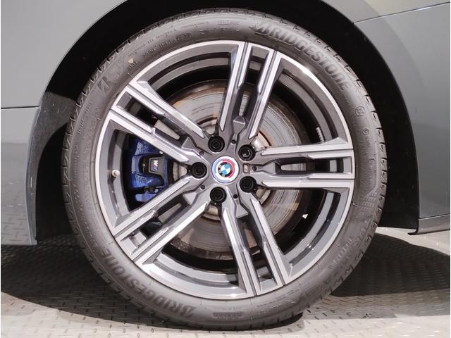 ８シリーズ ８４０ｉ　カブリオレ　エクスクルーシブ　Ｍスポーツ　後期モデル　コニャックレザーシート　全周囲カメラ　アクティブクルーズコントロール　衝突軽減ブレーキ　電動トランク　ＬＥＤヘッドライト　シートヒーター　ヘッドアップディスプレイ（32枚目）