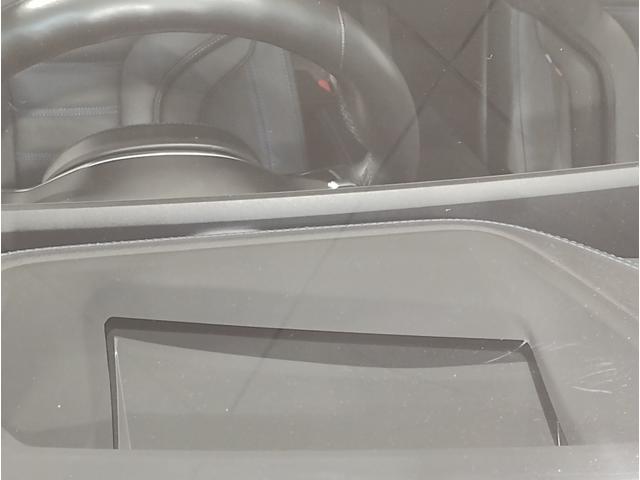 ３シリーズ ３２０ｉツーリング　Ｍスポーツ　１オーナー・ファストトラックＰＫＧ・Ｍブレーキ・　アダプティブＭサスペンション・１９ＡＷ・Ｍスポーツシート・ブラックレザー・カーボンインテリア・シートヒーター・全周囲カメラ・ヘッドＵＰディスプレイ（12枚目）