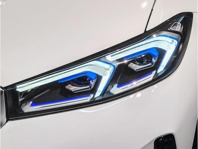 ３シリーズ ３２０ｉツーリング　Ｍスポーツ　１オーナー・ファストトラックＰＫＧ・Ｍブレーキ・　アダプティブＭサスペンション・１９ＡＷ・Ｍスポーツシート・ブラックレザー・カーボンインテリア・シートヒーター・全周囲カメラ・ヘッドＵＰディスプレイ（13枚目）