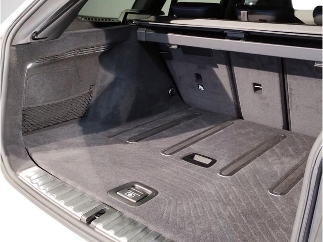 ３シリーズ ３２０ｉツーリング　Ｍスポーツ　１オーナー・ファストトラックＰＫＧ・Ｍブレーキ・　アダプティブＭサスペンション・１９ＡＷ・Ｍスポーツシート・ブラックレザー・カーボンインテリア・シートヒーター・全周囲カメラ・ヘッドＵＰディスプレイ（31枚目）