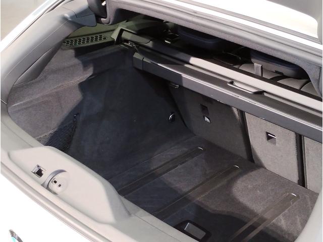 ３シリーズ ３２０ｉツーリング　Ｍスポーツ　１オーナー・ファストトラックＰＫＧ・Ｍブレーキ・　アダプティブＭサスペンション・１９ＡＷ・Ｍスポーツシート・ブラックレザー・カーボンインテリア・シートヒーター・全周囲カメラ・ヘッドＵＰディスプレイ（33枚目）