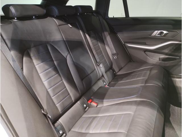 ３シリーズ ３２０ｉツーリング　Ｍスポーツ　１オーナー・ファストトラックＰＫＧ・Ｍブレーキ・　アダプティブＭサスペンション・１９ＡＷ・Ｍスポーツシート・ブラックレザー・カーボンインテリア・シートヒーター・全周囲カメラ・ヘッドＵＰディスプレイ（38枚目）