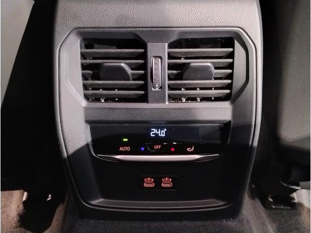 ３シリーズ ３２０ｉツーリング　Ｍスポーツ　１オーナー・ファストトラックＰＫＧ・Ｍブレーキ・　アダプティブＭサスペンション・１９ＡＷ・Ｍスポーツシート・ブラックレザー・カーボンインテリア・シートヒーター・全周囲カメラ・ヘッドＵＰディスプレイ（42枚目）