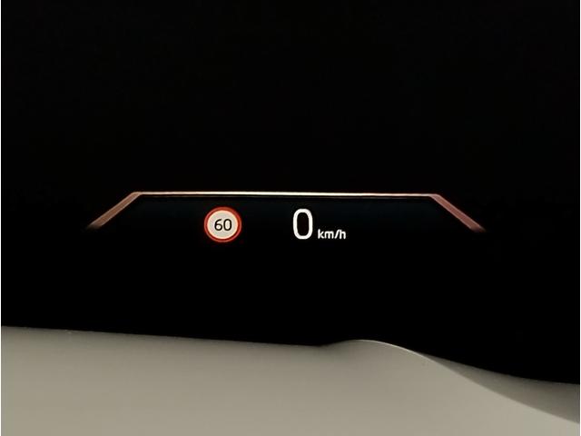 ３シリーズ ３２０ｉツーリング　Ｍスポーツ　１オーナー・ファストトラックＰＫＧ・Ｍブレーキ・　アダプティブＭサスペンション・１９ＡＷ・Ｍスポーツシート・ブラックレザー・カーボンインテリア・シートヒーター・全周囲カメラ・ヘッドＵＰディスプレイ（72枚目）