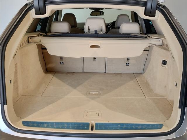 ５シリーズ ５２３ｉツーリング　ラグジュアリー　ベージュレザーシート　シートヒーター　ヘッドアップディスプレイ　ランバーサポート　純正１８インチＡＷ　アクティブクルーズコントロール　衝突軽減ブレーキ　電動トランク　ＬＥＤヘッドライト（27枚目）