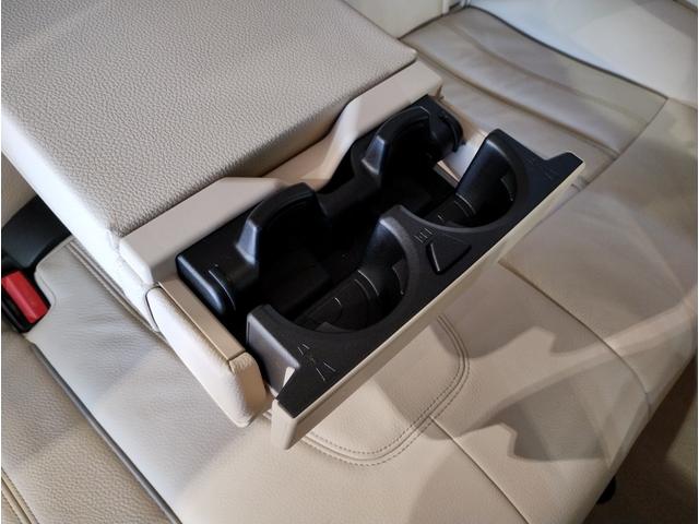 ５シリーズ ５２３ｉツーリング　ラグジュアリー　ベージュレザーシート　シートヒーター　ヘッドアップディスプレイ　ランバーサポート　純正１８インチＡＷ　アクティブクルーズコントロール　衝突軽減ブレーキ　電動トランク　ＬＥＤヘッドライト（39枚目）