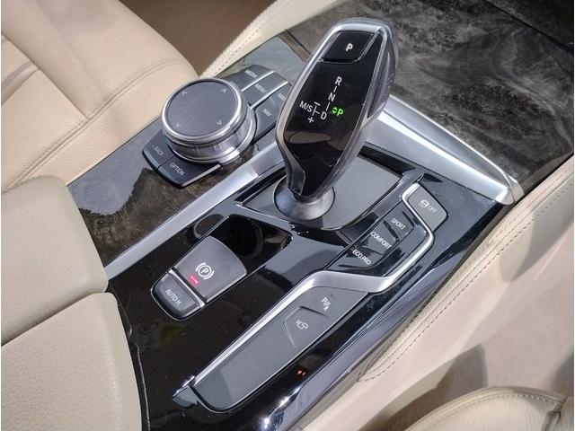 ５シリーズ ５２３ｉツーリング　ラグジュアリー　ベージュレザーシート　シートヒーター　ヘッドアップディスプレイ　ランバーサポート　純正１８インチＡＷ　アクティブクルーズコントロール　衝突軽減ブレーキ　電動トランク　ＬＥＤヘッドライト（52枚目）