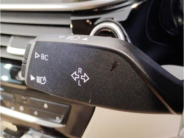 ５シリーズ ５２３ｉツーリング　ラグジュアリー　ベージュレザーシート　シートヒーター　ヘッドアップディスプレイ　ランバーサポート　純正１８インチＡＷ　アクティブクルーズコントロール　衝突軽減ブレーキ　電動トランク　ＬＥＤヘッドライト（70枚目）