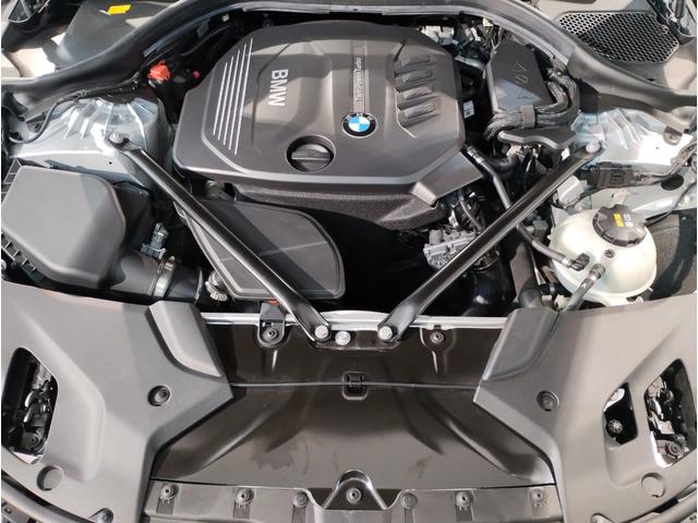 ５シリーズ ５２３ｄ　ラグジュアリー　デビューＰＫＧ　ブラックレザーシート　前後シートヒーター　アクティブクルーズコントロール　パーキングアシストプラス　ヘッドアップディスプレイ　アンビエントライト　電動シート　電動トランク　１８ＡＷ（12枚目）