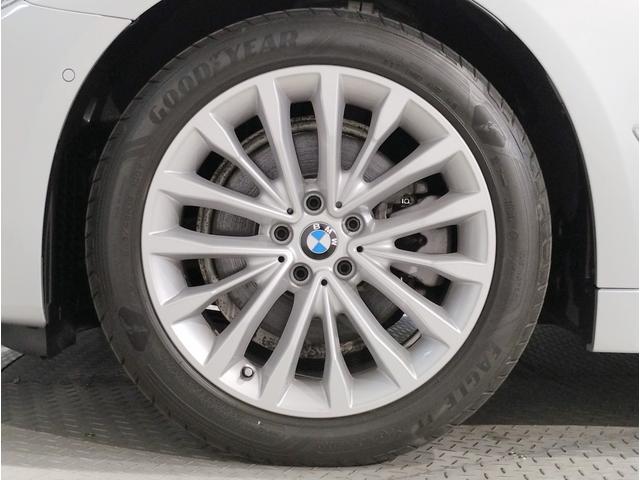 ５シリーズ ５２３ｄ　ラグジュアリー　デビューＰＫＧ　ブラックレザーシート　前後シートヒーター　アクティブクルーズコントロール　パーキングアシストプラス　ヘッドアップディスプレイ　アンビエントライト　電動シート　電動トランク　１８ＡＷ（68枚目）