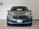 ２１８ｄアクティブツアラー　エクスクルーシブ　黒レザー　ヘッドアップディスプレイ　カーブドディスプレイナビ　全周囲カメラ　電動トランク　シートヒーター　前後ＰＤＣ　ミラーＥＴＣ　Ｂｌｕｅｔｏｏｔｈ　衝突被害軽減ブレーキ　車線逸脱警告　元レンタ（77枚目）