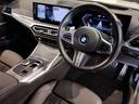 【ハンドル】ドライバーとＢＭＷ車の一体感がダイレクトに伝わるステアリングホイール。形状・太さへの拘りに加えて、操作性を高める為にスイッチ類も配置。クイックかつ安定のドライビングを体感下さい！