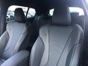 【助手席シート】運転席シート同様長時間乗車・スポーツドライビングでも疲れにくい形状にセッティングされたシートを装備しております。