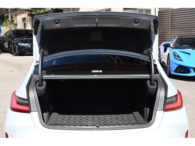 M3 M3セダン コンペティション ユーザー買取 禁煙 ハーマンカードン ローダウン 黒レザー M&Mマジカルリングバルブ フルセグTV 360カメラ 前後ドラレコ シートヒーター&ベンチレーション レーダークルーズ レーダー探知機(36枚目)