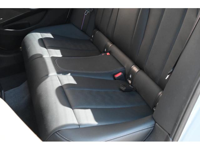 M3 M3セダン コンペティション ユーザー買取 禁煙 ハーマンカードン ローダウン 黒レザー M&Mマジカルリングバルブ フルセグTV 360カメラ 前後ドラレコ シートヒーター&ベンチレーション レーダークルーズ レーダー探知機(54枚目)
