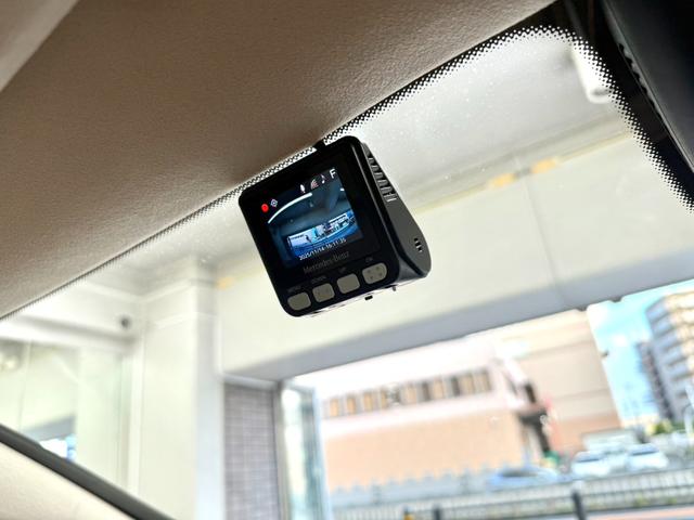 GT 4ドアクーペ 53 4マチック+ 白内装 ラグジュアリーPKG ワンオーナー(32枚目)