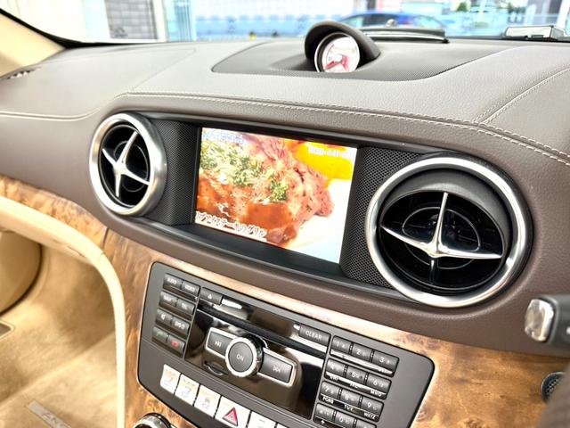 SL SL350 AMGライン ワンオーナー 受注生産内装 マジックスカイルーフ(30枚目)