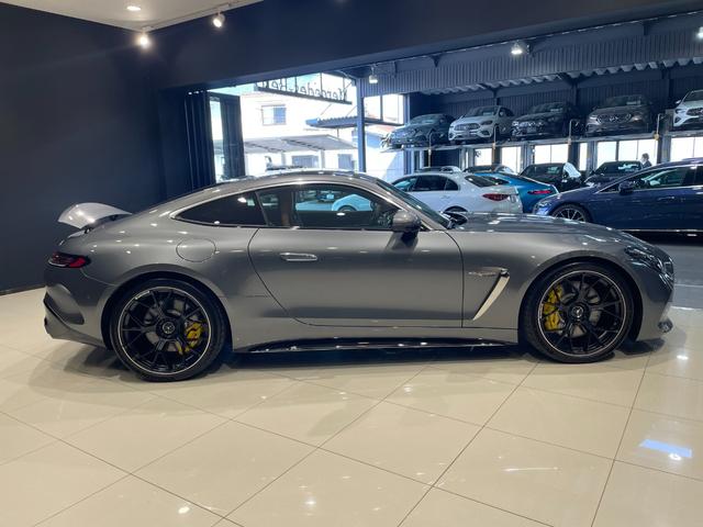 ＧＴ ６３　４マチック＋　クーペ　ＡＭＧパフォーマンスパッケージ　２１インチＡＭＧ鍛造アルミホイール（4枚目）