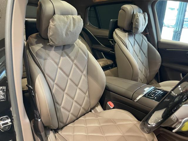 ＥＱＳ ＳＵＶ ＥＱＳ６８０　ＳＵＶ　ブラックピアノラッカーフローイングラインインテリアトリム（18枚目）