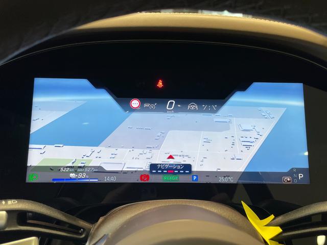 ＥＱＳ ＳＵＶ ＥＱＳ６８０　ＳＵＶ　ブラックピアノラッカーフローイングラインインテリアトリム（23枚目）