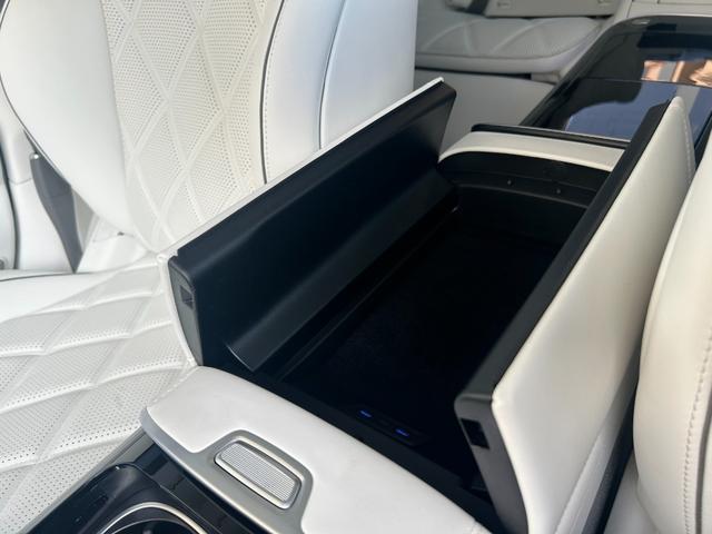 Sクラス S580 4マチック MANUFAKUTURレザーエクスクルーシブパッケージ 21インチマイバッハアルミホイール(鍛造) パノラミックスライディングルーフ リヤエンターテイメント(40枚目)