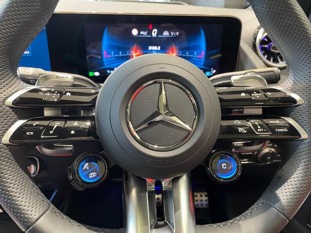 ＧＬＡクラス ＧＬＡ４５　Ｓ　４マチック＋　パノラミックスライディングルーフ　アドバンスドパッケージ　ＡＭＧパフォーマンスパッケージ（22枚目）