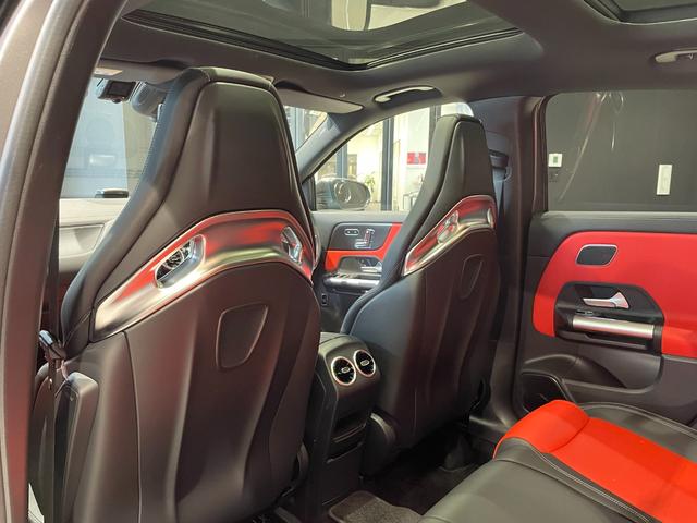 ＧＬＡクラス ＧＬＡ４５　Ｓ　４マチック＋　パノラミックスライディングルーフ　アドバンスドパッケージ　ＡＭＧパフォーマンスパッケージ（30枚目）