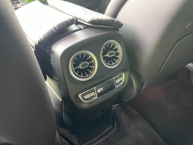 お問い合わせは正規ディーラーメルセデス・ベンツ北大阪サーティファイドカーセンター０１２０−８３８−０３８までお気軽にお問い合わせください。