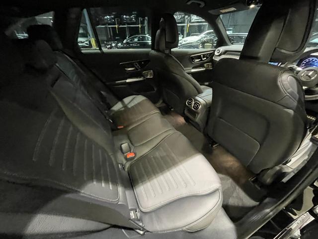 ＧＬＣ ＧＬＣ２２０ｄ　４マチック　ドライバーズパッケージ　ＡＭＧラインパッケージ　ＡＭＧレザーエクスクルーシブパッケージ（15枚目）