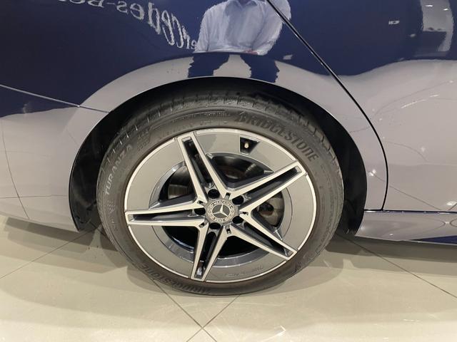 Ｃクラス Ｃ２２０ｄアバンギャルド　ＡＭＧラインパッケージ　ベーシックパッケージ　パノラミックスライディングルーフ（12枚目）