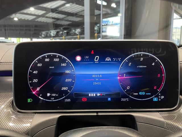 Ｃクラス Ｃ２２０ｄアバンギャルド　ＡＭＧラインパッケージ　ベーシックパッケージ　パノラミックスライディングルーフ（15枚目）